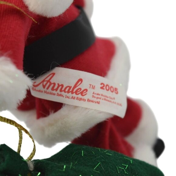 Annalee Dolls 2005 Santa Claus Green Sack 7.5 in Christmas Ornament - Picture 5 of 5